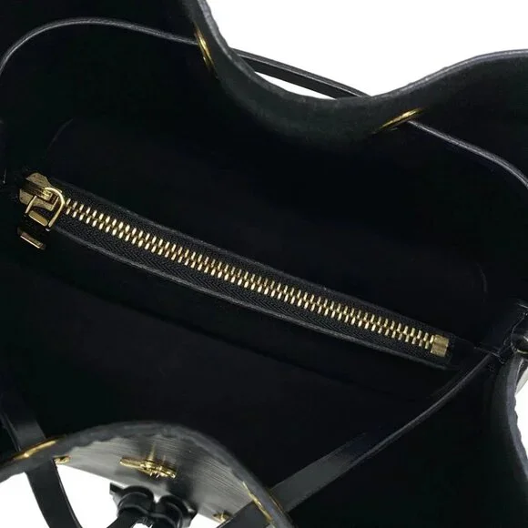 LOUIS VUITTON Noir Love Lock SR0169 Handbag Epi leather - Picture 12 of 15